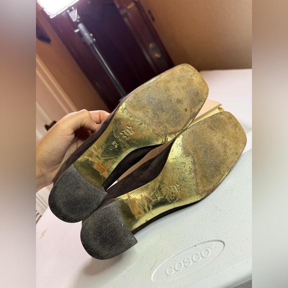 TORY BURCH Amy brown suede gold enamel logo detail low heel pumps shoes size 9.5 - Picture 12 of 12